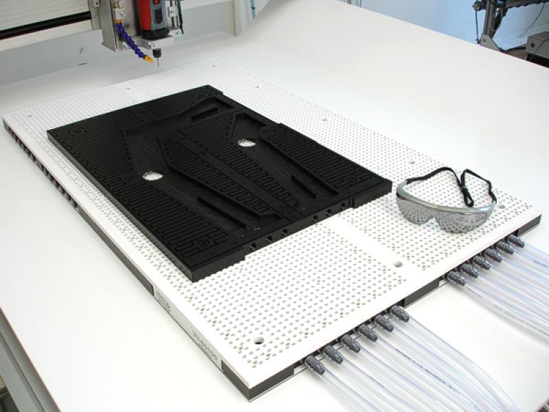 600x1000mm Lochraster-Vakuumspanntisch Starter-Set 